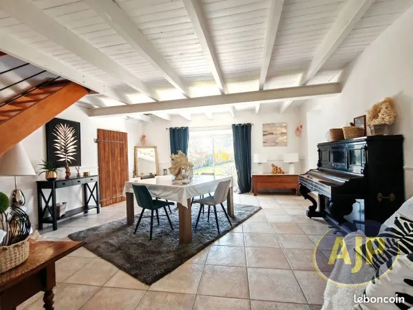 Longère 7 pièces 178 m²