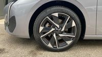 Peugeot 308 1.5 BlueHDi 130ch S&S Allure EAT8 — photo 20