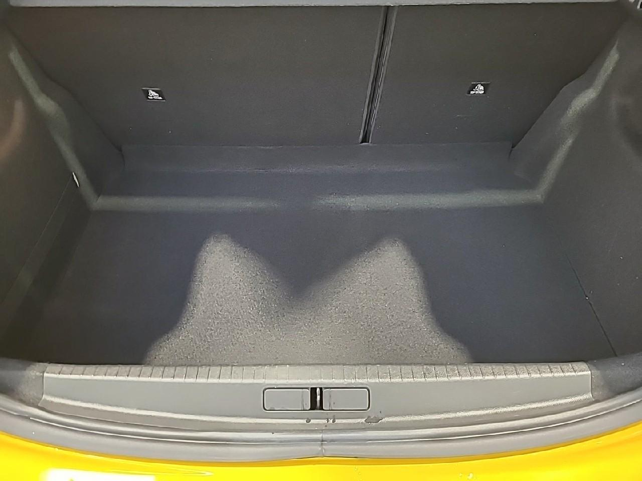 Peugeot 208 puretech 75 s&s bvm5 active pack — photo 14
