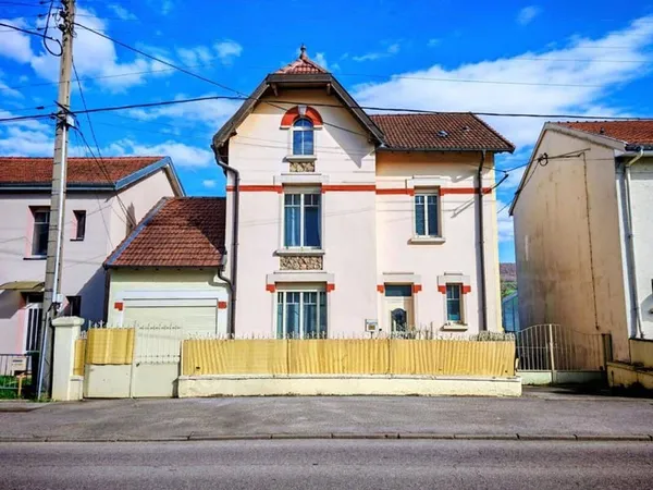 Maison 6 pièces 184 m²