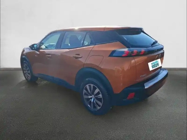 Peugeot 2008 puretech 100 s&amp;s bvm6 — photo 33