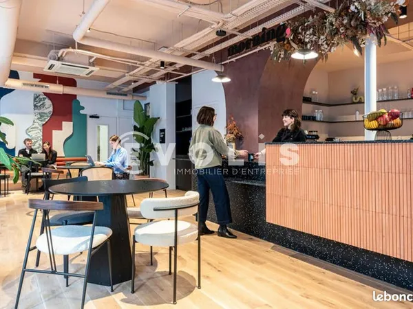 Bureaux 306 m²