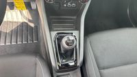 Renault Clio 1.0 TCe 90ch Génération - 25 — photo 15