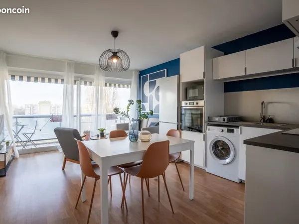 Chambre 5 pièces 82 m²