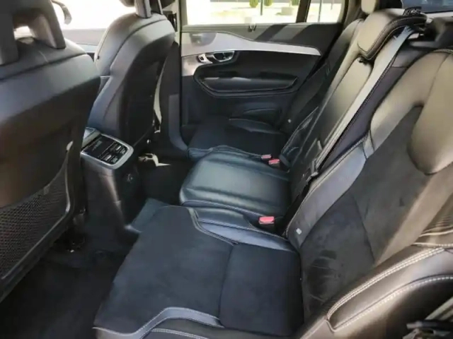 Volvo Xc90 t8 awd 303 + 87ch r-design geartronic — photo 10