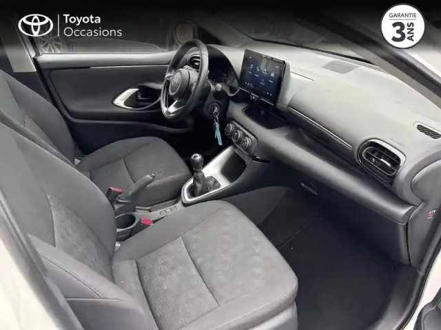 Toyota Yaris 120 vvt-i dynamic business 5p mc24 — photo 12