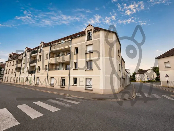 APPARTEMENT F3 + PARKING COULOMMIERS