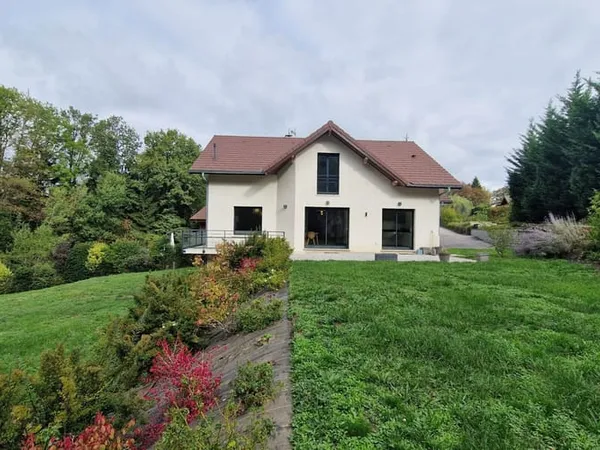 Maison 5 pièces 167 m²