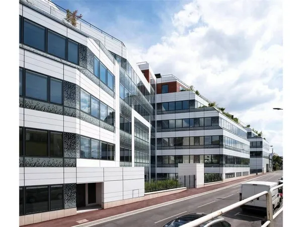 Bureau 6528 m²