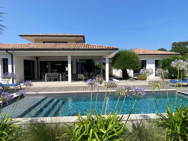 Maison 6 pièces 233 m²