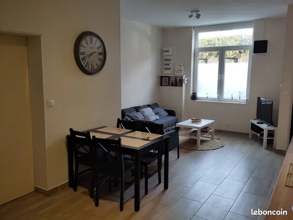 Colocation calme - 4 chambres (douche & WC privés)