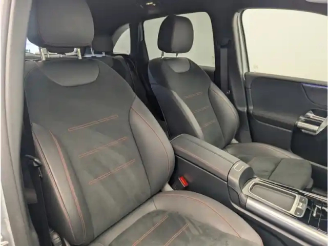 Mercedes Classe B 200 d amg line — photo 8