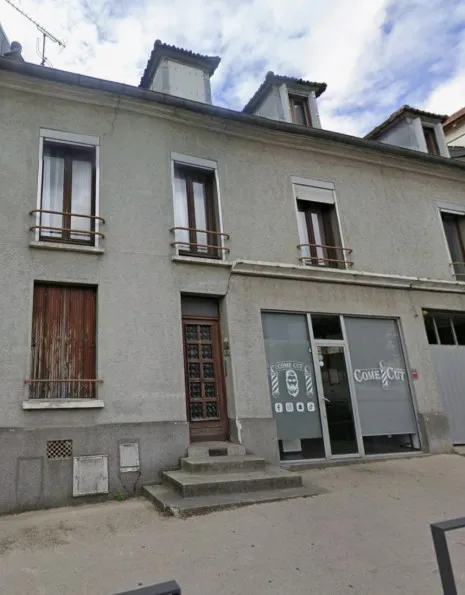 Photo 1