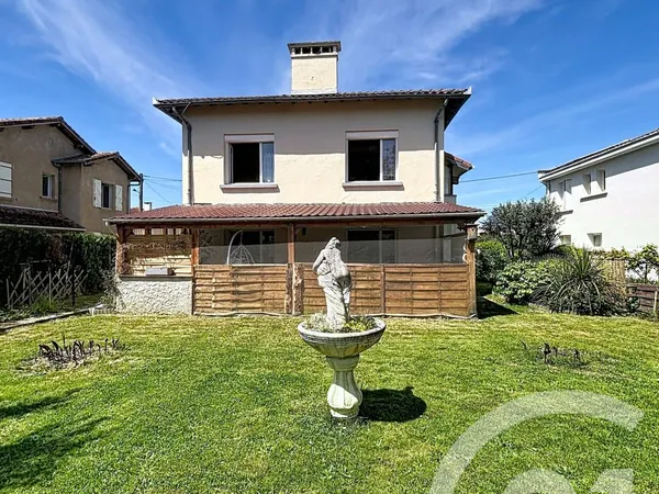 Maison 5 pièces 174 m²
