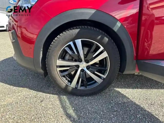 Peugeot 3008 hybrid 225 e-eat8 — photo 11