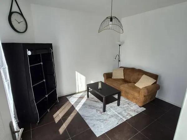 Studio 1 pièce 17 m²
