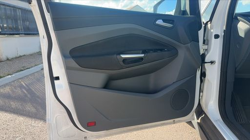 Ford C-max 1.0 EcoBoost 100 - Titanium – 2014 – 141541 km – Essence – Boîte Manuelle — photo 30