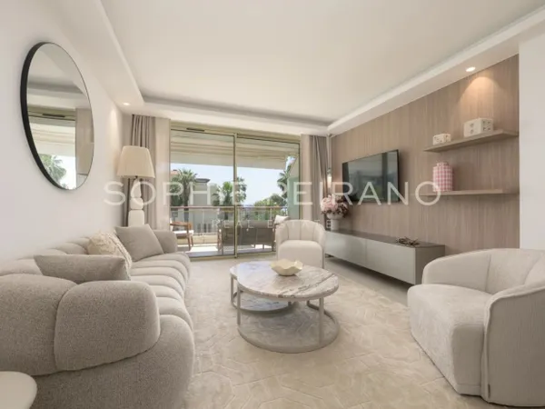 CANNES CROISETTE - APPARTEMENT 2 PIECES