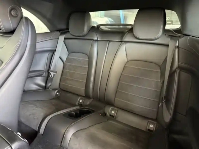 Mercedes Classe C 220 d cabriolet amg l — photo 12