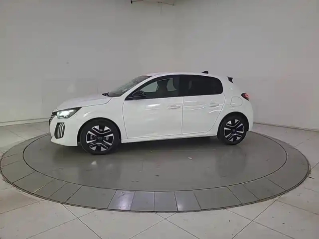 Peugeot 208 100 s&amp;s bvm6 — photo 4