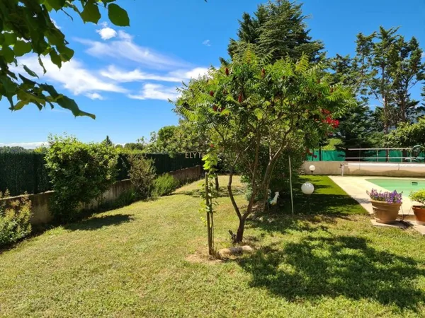 Maison de luxe 6 pièces 180 m²