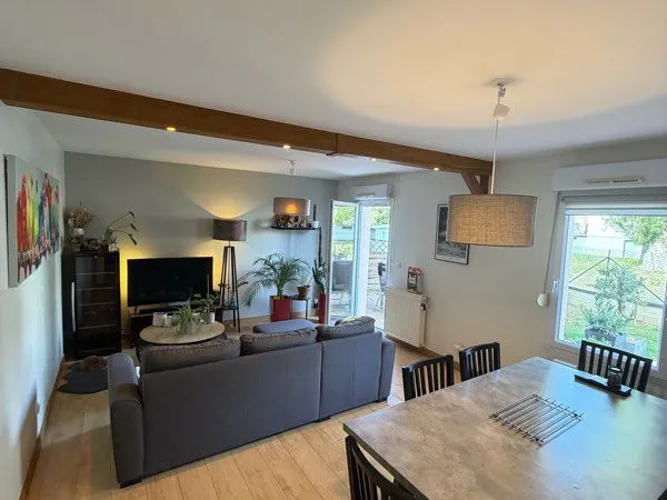 Appartement 76 m² avec jardin & terrasse privatifs - 2 chambres - Longvic