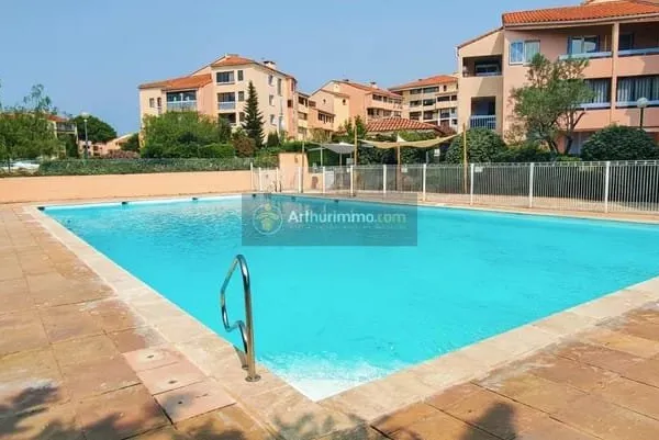 FREJUS - T2 BIS - RESIDENCE AVEC PISCINE, TENNIS ET GARDIEN ! G