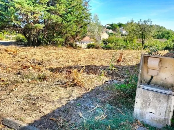 Terrain 441 m²