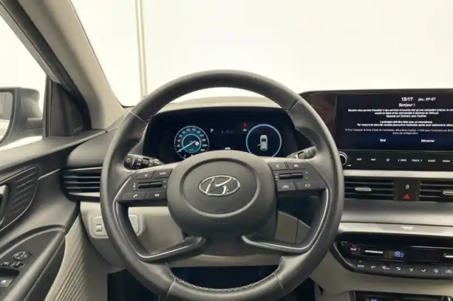 Hyundai I20 1.0 t-gdi 100 dct-7 hybrid 48v — photo 11