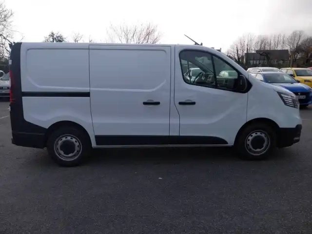 Renault Trafic fgn l1h1 3000 kg blue dci 130 — photo 31