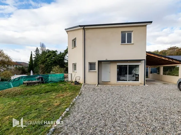 A visiter sans tarder!!! Charmante maison contemporaine de 95m² avec terrain de 500m² et piscine