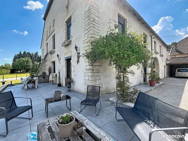 Appartement 6 pièces 191 m²