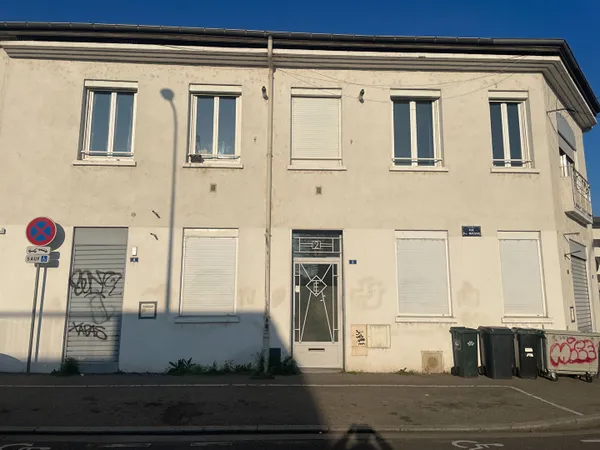 IMMEUBLE MIXTE habitation et Local d'activité Lyon 1010 m2