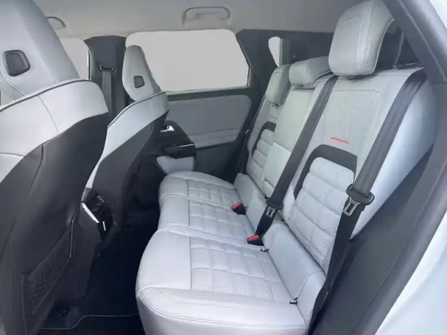 Citroën C5 Aircross hybride 145 ch e-dcs6 — photo 12
