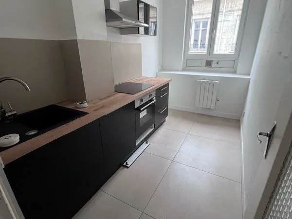 T2 rénové - 41,82 m² - Saint-Étienne - Rue Michelet