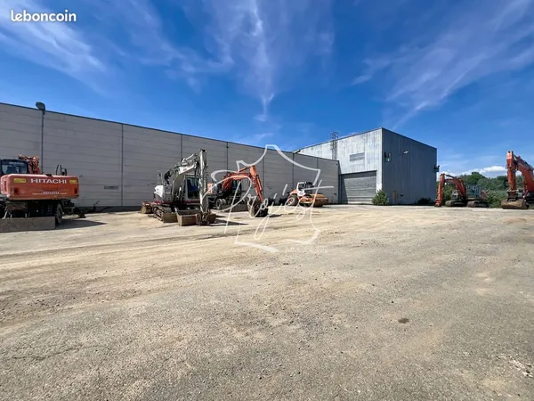 Local 1500 m² Argiésans