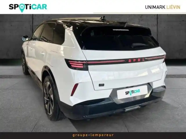 Opel Grandland 1.6 hybrid rechargeable 195ch gs e-dct7 — photo 7