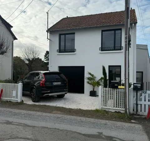 A louer a l'annee maison meublee pornichet marche pointe du bec 1450 eur