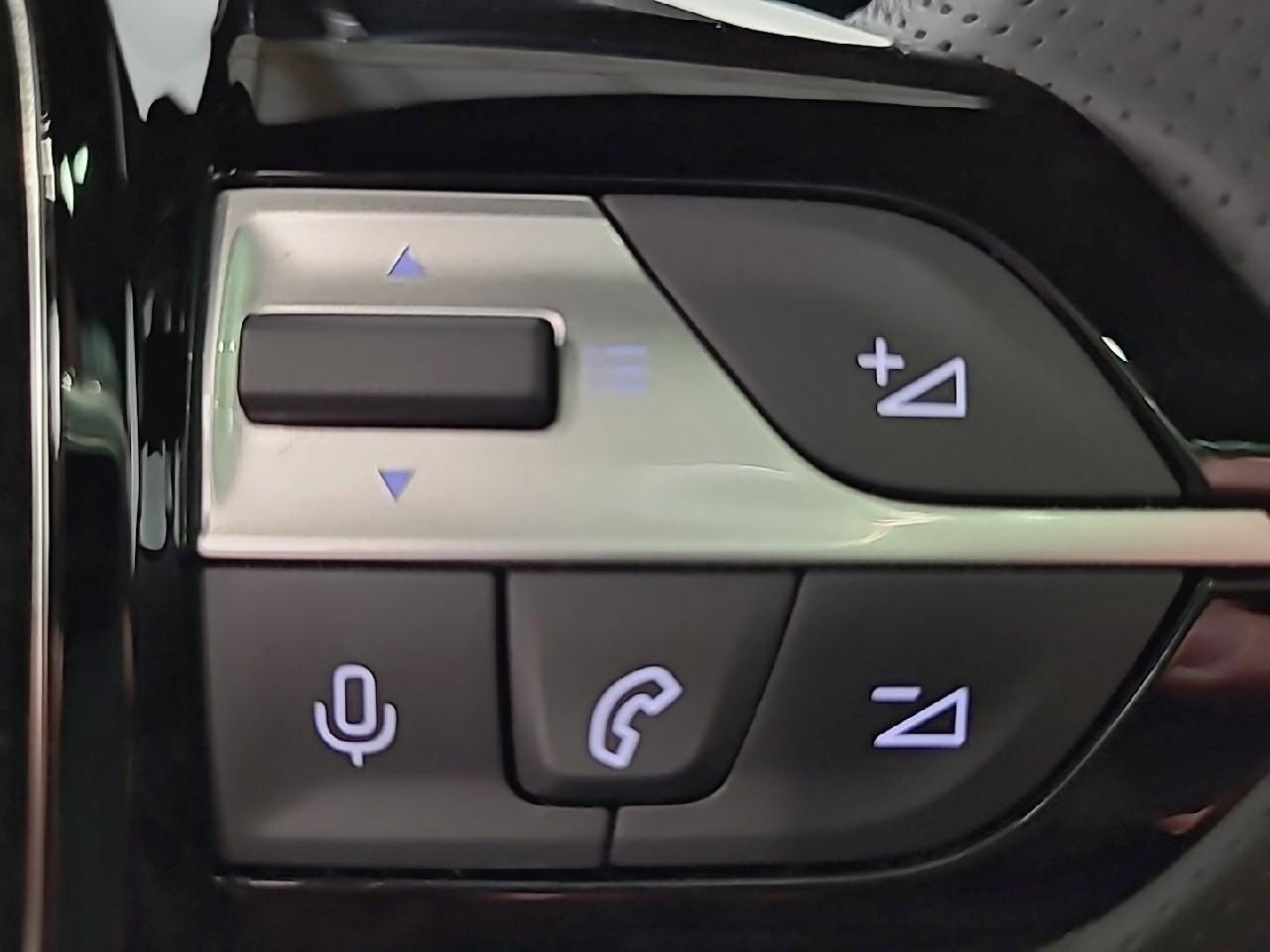 Peugeot 408 hybrid 136 e-dcs6 gt — photo 17