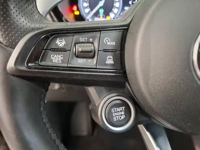Alfa Romeo Tonale 1.3 hybride rechargeable phev 280ch at6 q4 — photo 23