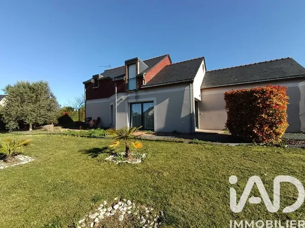 Pavillon 7 pièces 137 m²