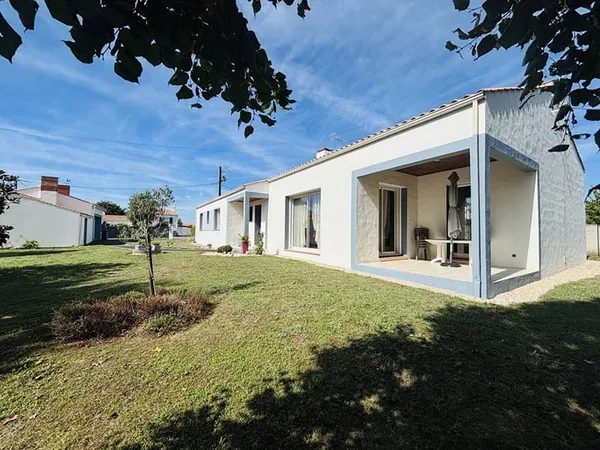 Maison 5 pièces 160 m²
