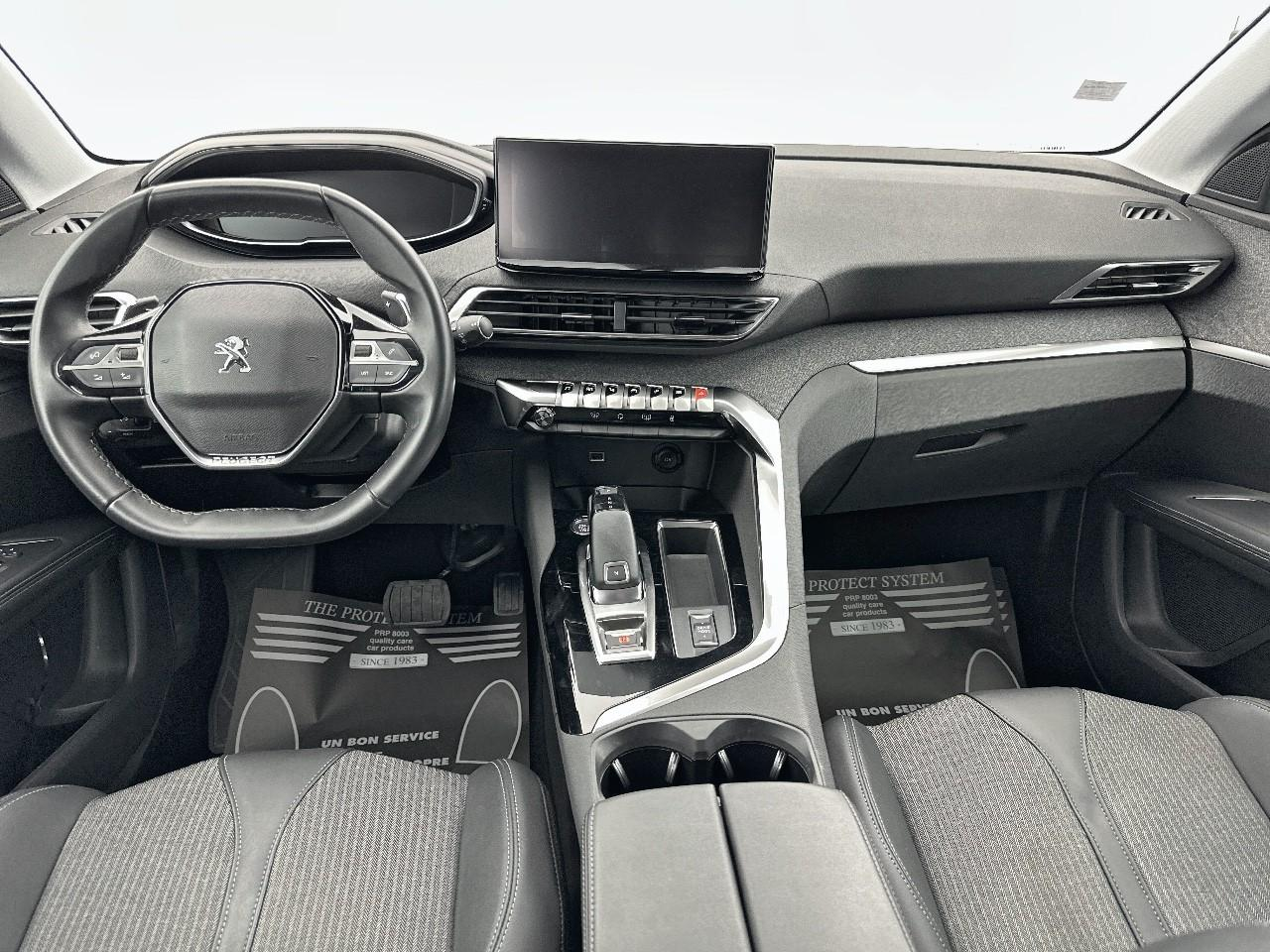Peugeot 3008 puretech 130ch s&s eat8 allure pack — photo 11