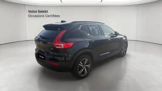 Volvo Xc40 t2 129 ch — photo 6