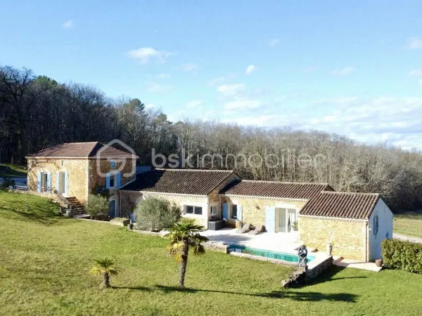 Maison 7 pièces 210 m²