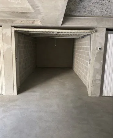 Stationnement Vente Villefranche-sur-Saône  13m² 20000€