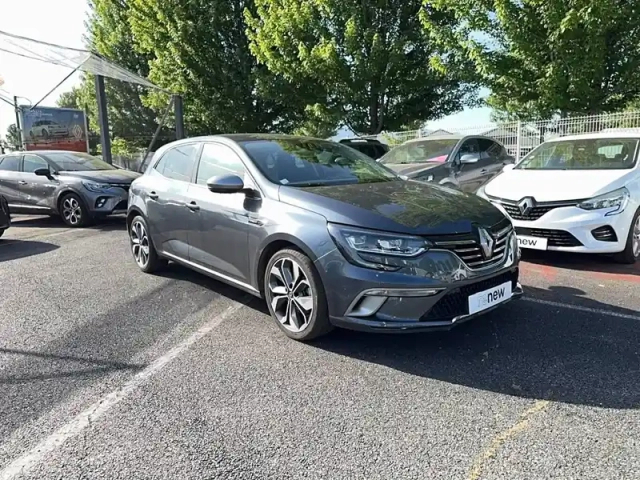 Renault Megane mégane iv berline tce 140 fap — photo 7