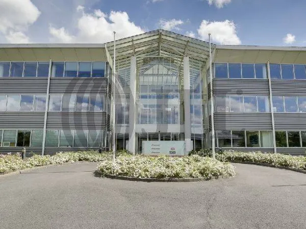 Bureaux 610 m²