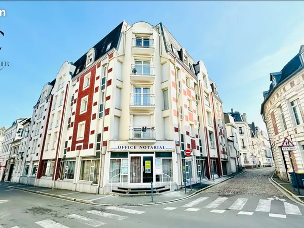 Immeuble 15 pièces 400,30m2