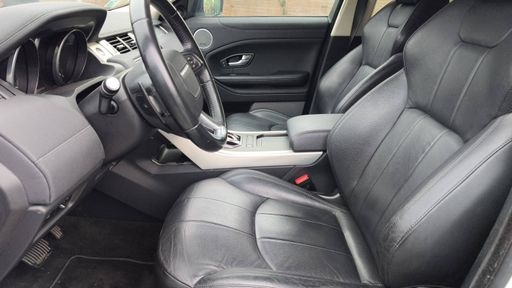 Land Rover Range Rover Evoque 2.0 TD4 150 4WD BVA - SE – 2015 – 153956 km – Diesel – Boîte Automatique — photo 11